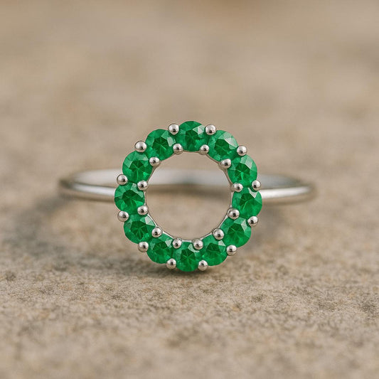 925 Sterling Silver Green CZ Wreath Ring: Holiday Jewelry