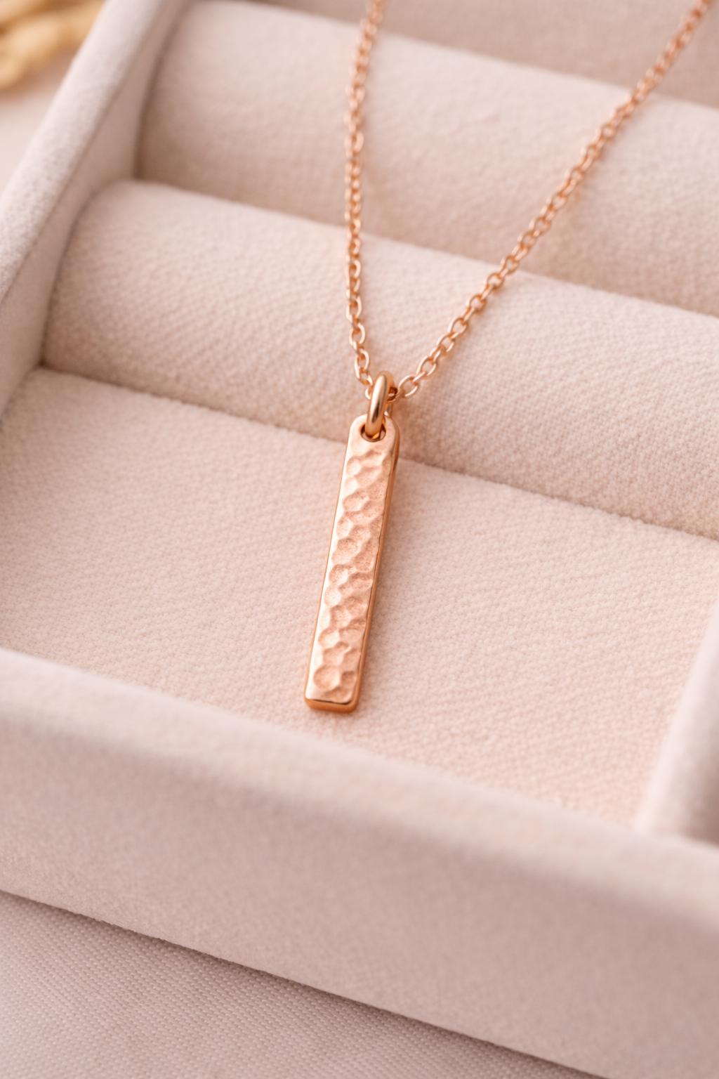 Hammered Bar Necklace 925 Silver | Minimal Silver Pendant | Everyday jewelry