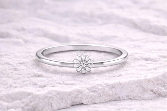 925 Silver Daisy Flower Ring Minimal Floral Band Dainty Nature Ring Gift for Women