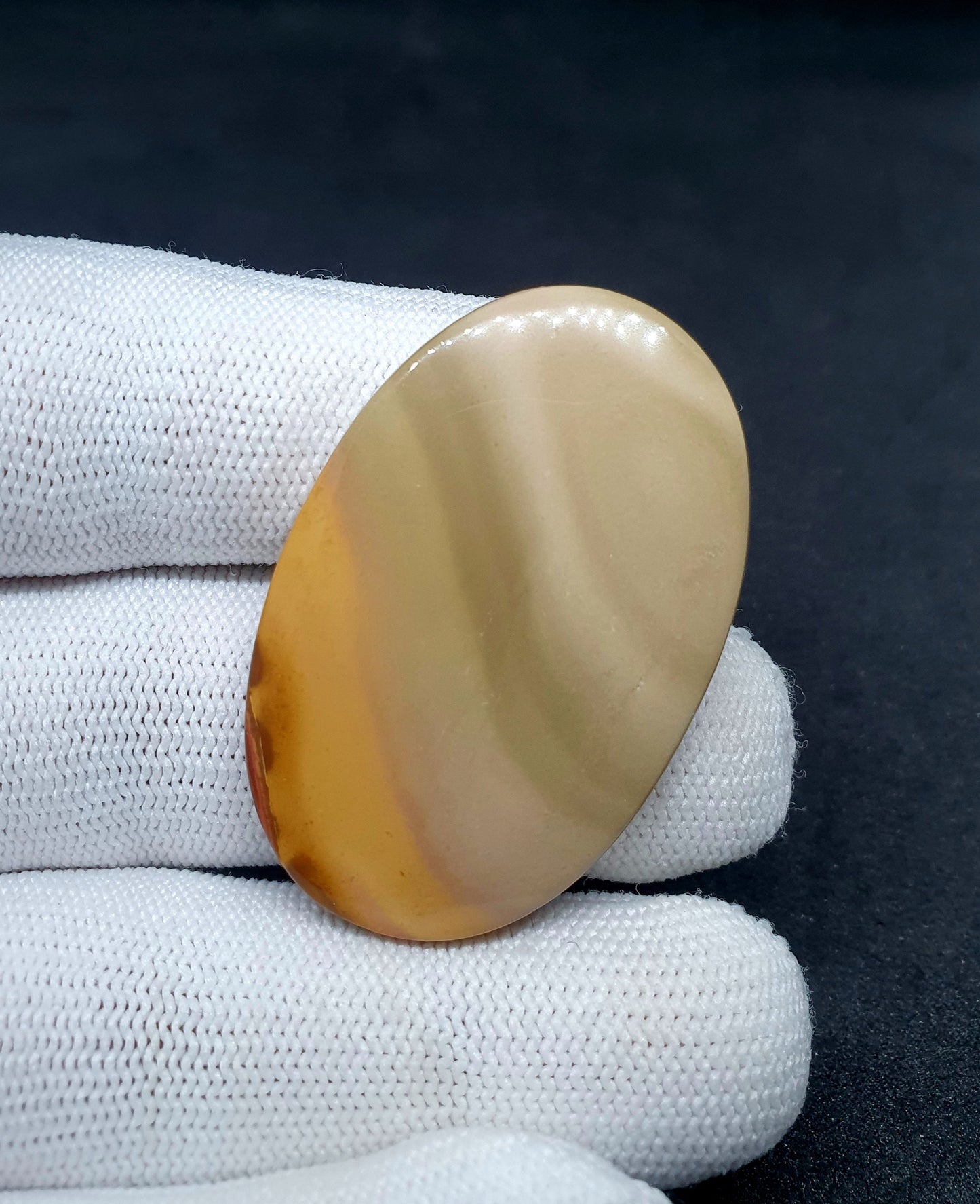 Mookaite Jasper Cabochon: Natural Designer Gemstone (47x30x7mm, 85.60 Carat