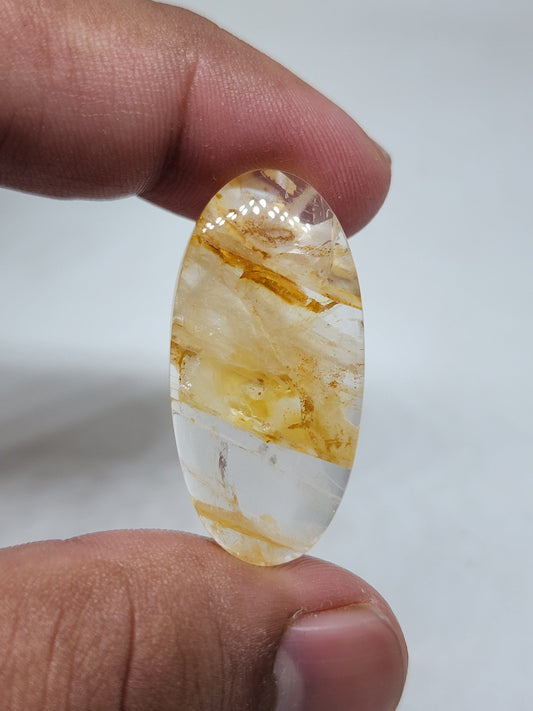 Oval Cherry Quartz Cabochon: 32 Carat Loose Gemstone