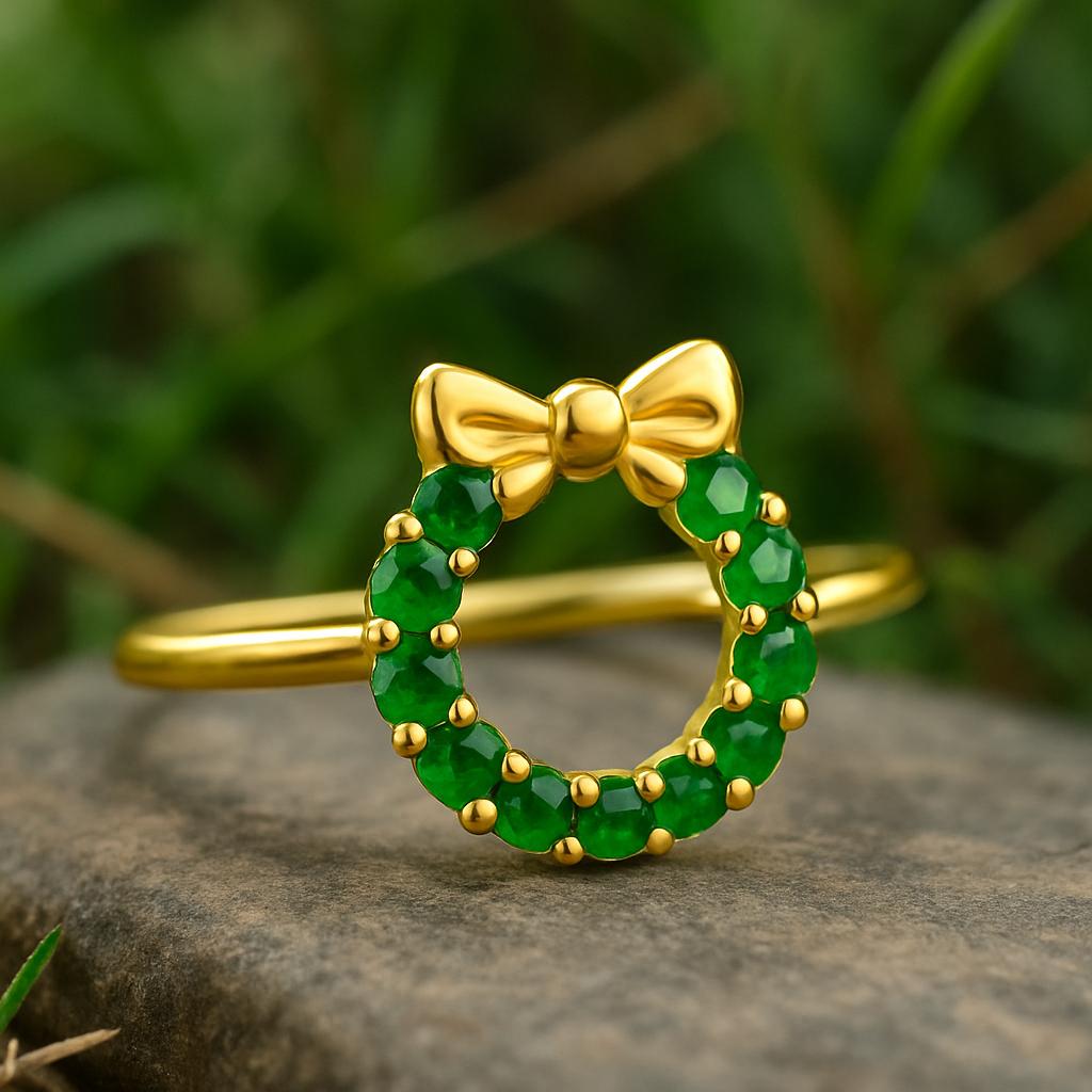 Gold Polished Sterling Silver 925 Christmas Wreath Ring: Green CZ Bow