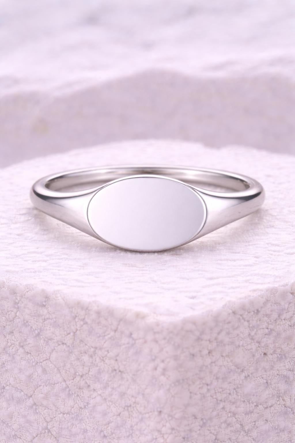 925 Sterling Silver Oval Signet Ring | Minimalist Polished Band