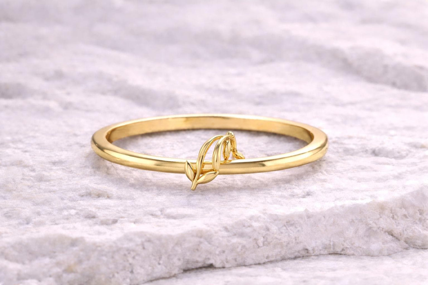 925 Silver Lily Flower Ring Minimal Floral Band Dainty Nature Jewelry