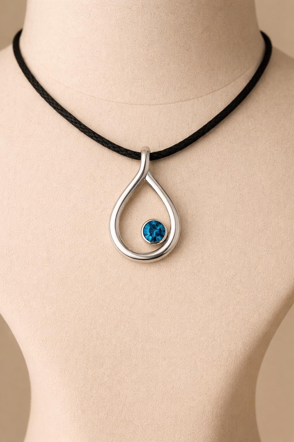 925 Silver London Topaz Teardrop Pendant Necklace â Minimal Blue Gem Gift for Her