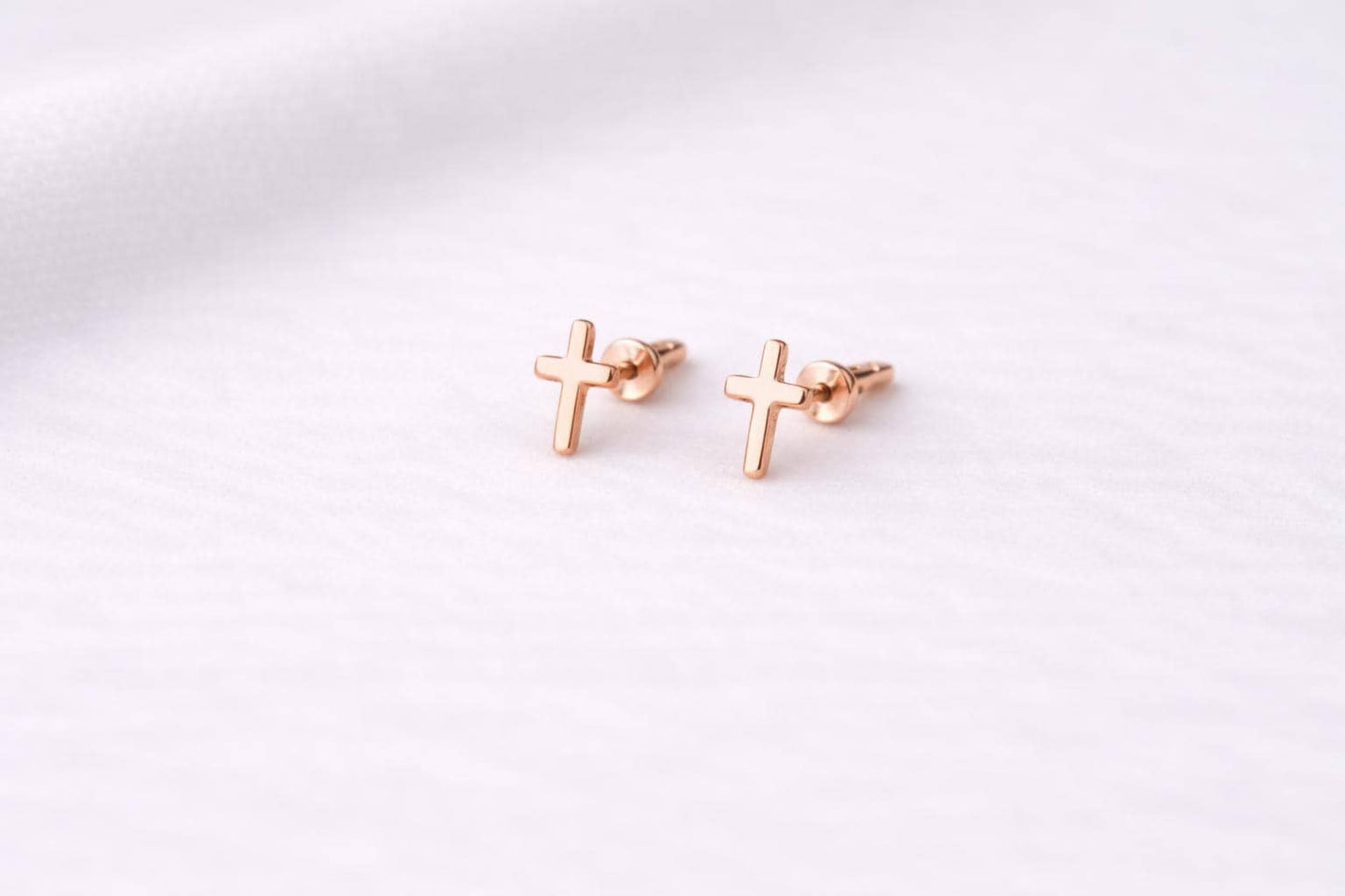 925 Sterling Silver Cross Stud – Tiny Minimal Cross – Dainty Religious – Everyday Jewelry
