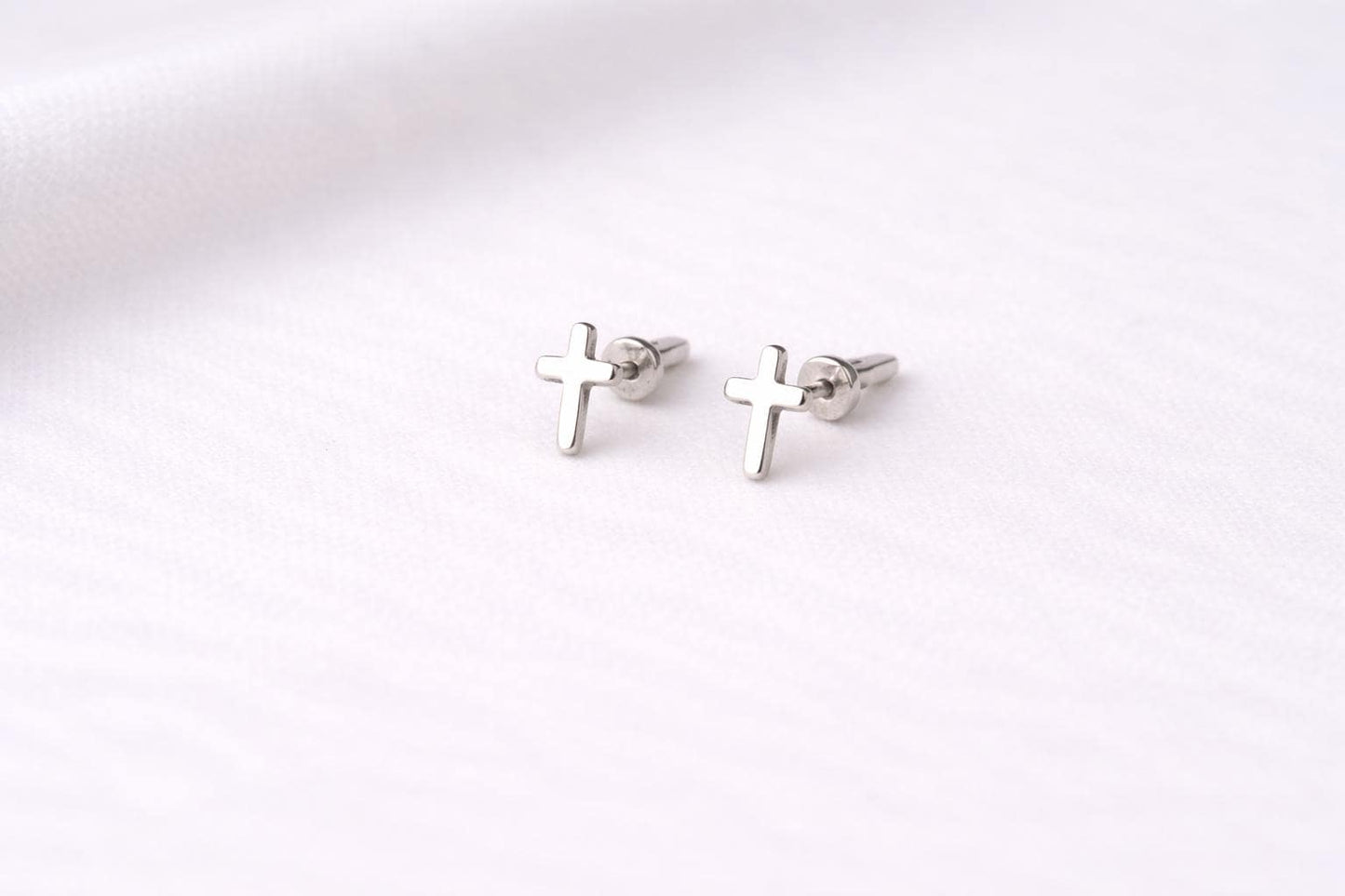 925 Sterling Silver Cross Stud – Tiny Minimal Cross – Dainty Religious – Everyday Jewelry