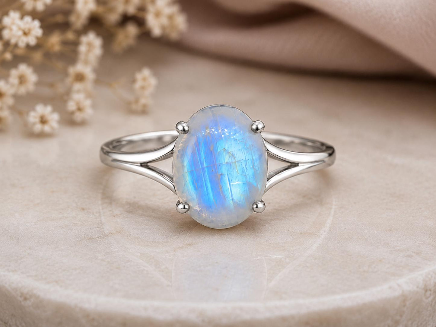 925 Sterling Silver Oval Moonstone Ring, Blue Flash, June Birthstone, Split Shank, Boho Style