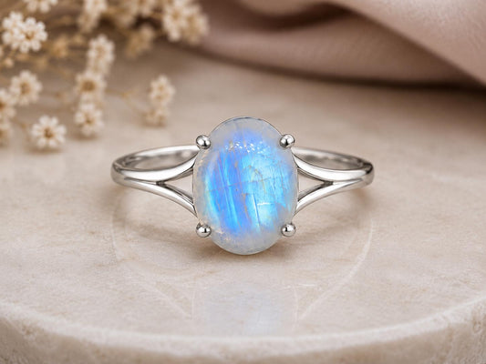 925 Sterling Silver Oval Moonstone Ring, Blue Flash, June Birthstone, Split Shank, Boho Style